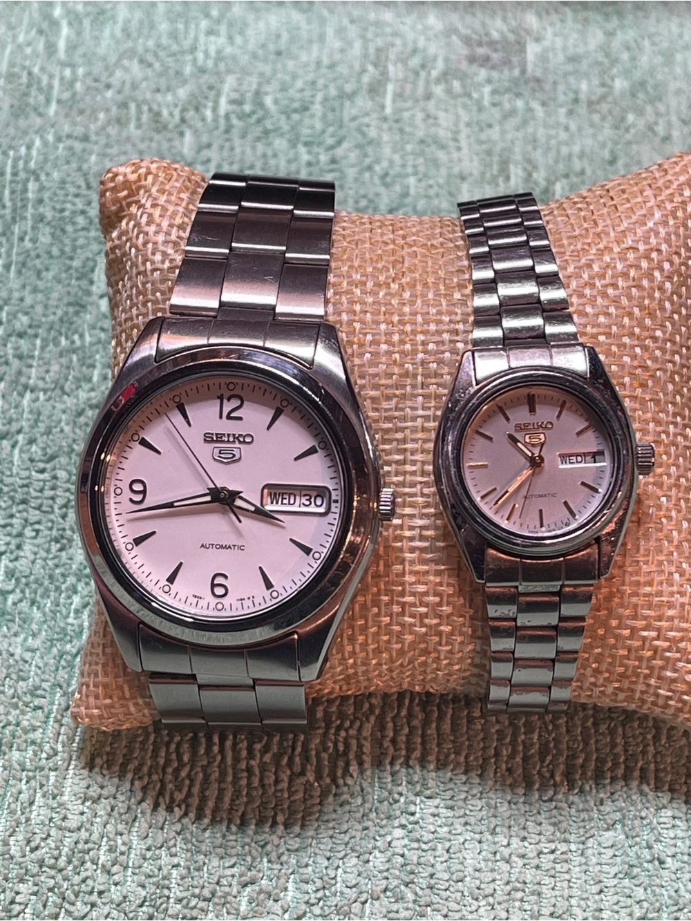 His and Her’s Seiko Automatics vintage